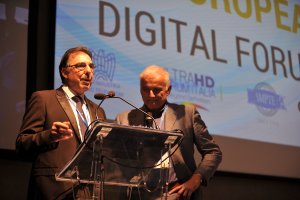 Foto - #ForumEuropeo | 14 European Digital Forum - Lucca 2017 | Primo Giorno (diretta) 